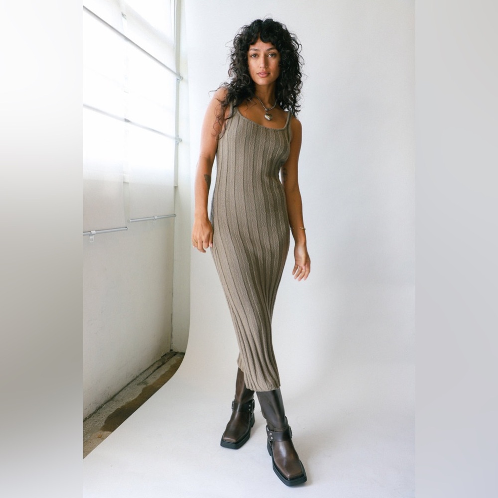 Free People Santons Stone Midi Sweater Dress Neutral Brown NEW Large - Picture 5 of 9